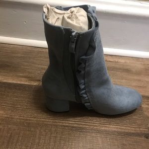 Boston Design Studio Boots
